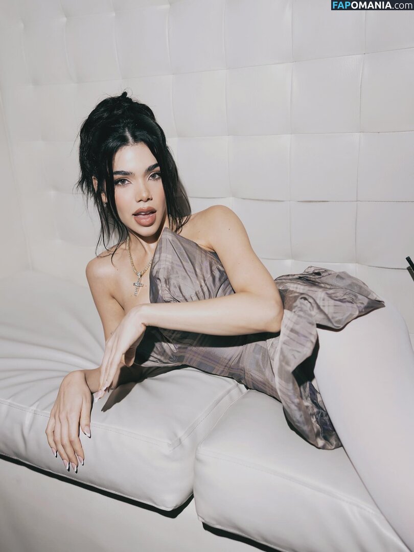 Kenia Os / keniamusicr / keniaos Meztelen OnlyFans  Kikerült fotó #14