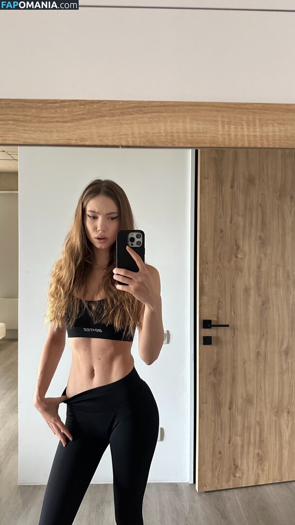j.aida / kennaabennett / neve.lewiss / paige.donoway Meztelen OnlyFans  Kikerült fotó #12