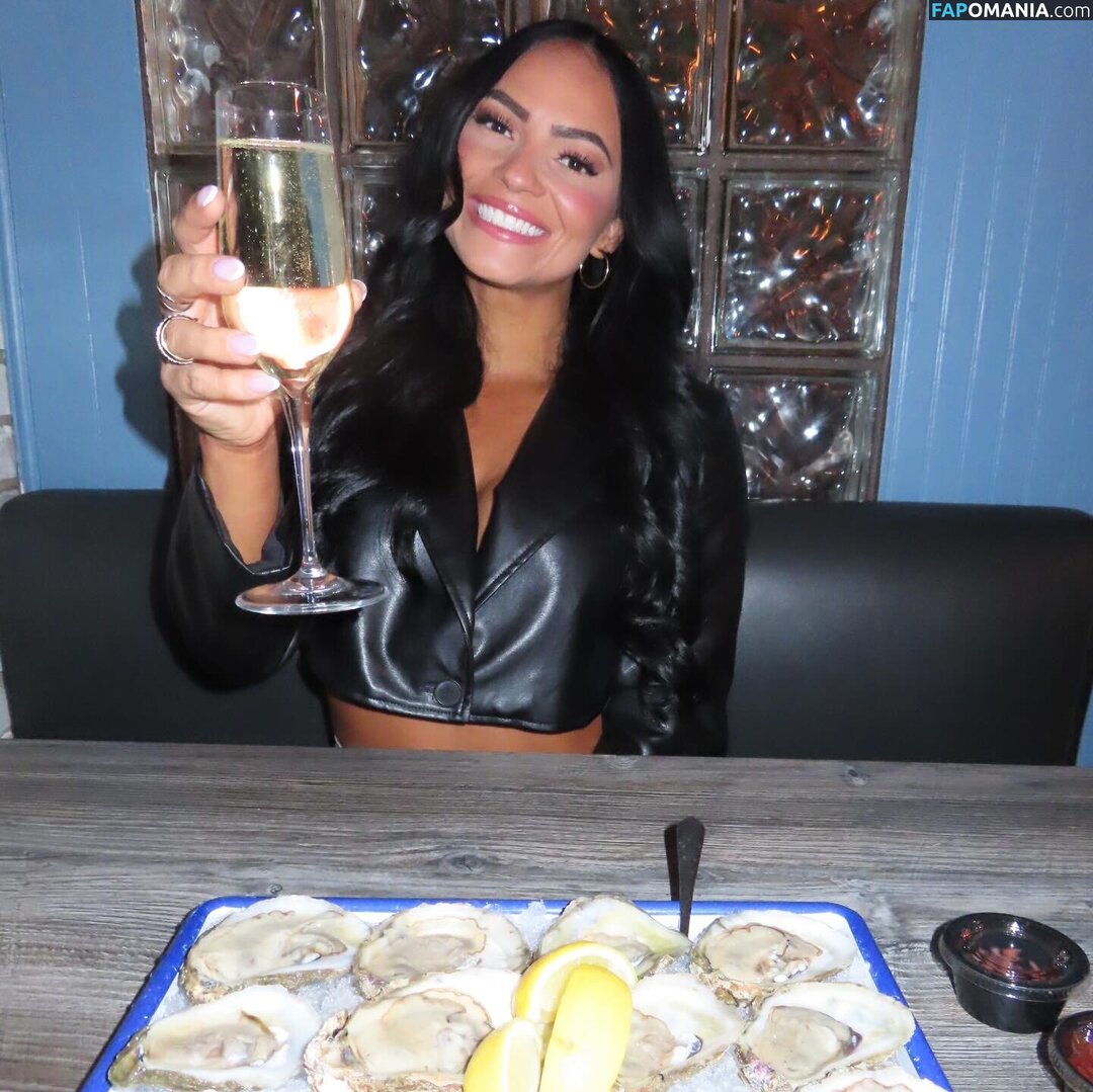Kiana James / kianajames_wwe Meztelen OnlyFans  Kikerült fotó #13