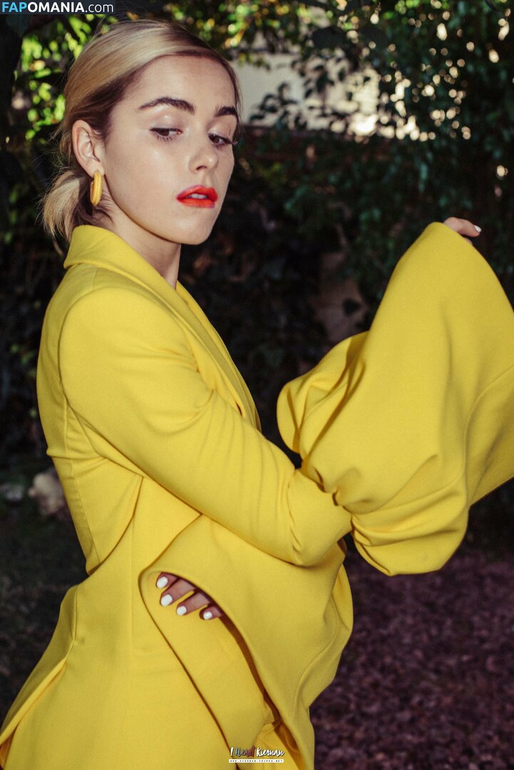 AdventuresSabrina / Kiernan Shipka / kiernanshipka Meztelen OnlyFans  Kikerült fotó #968
