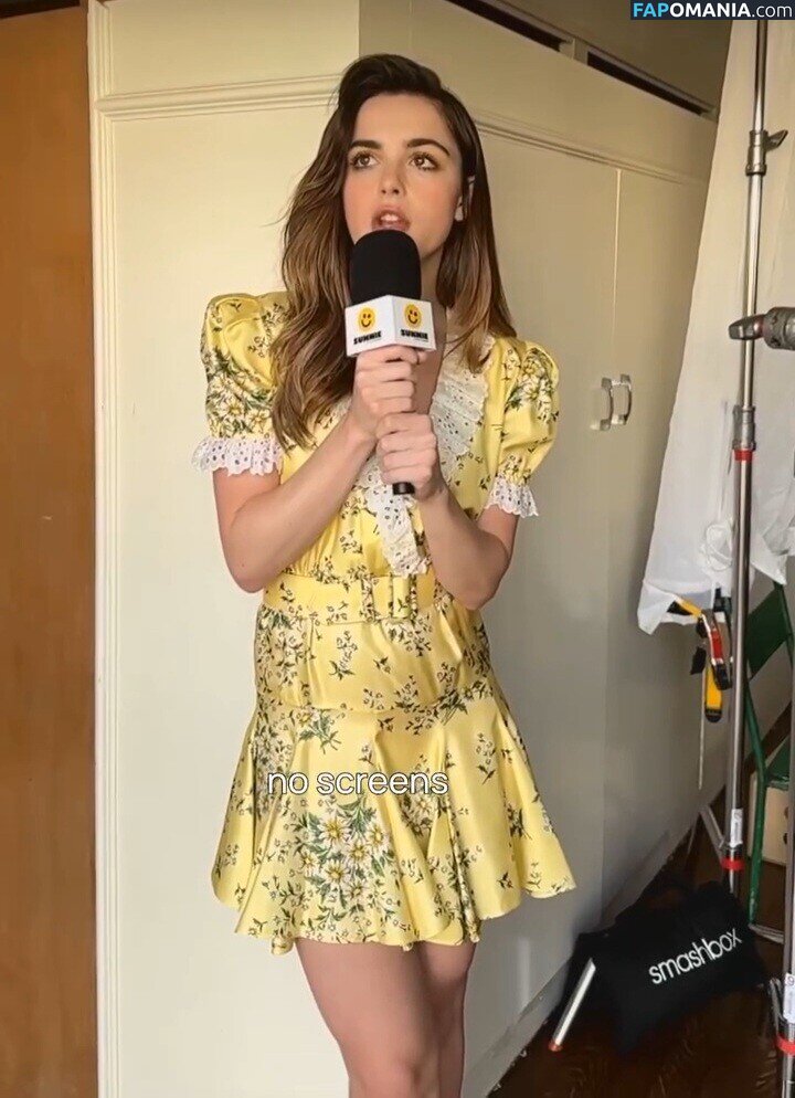 AdventuresSabrina / Kiernan Shipka / kiernanshipka Meztelen OnlyFans  Kikerült fotó #1571
