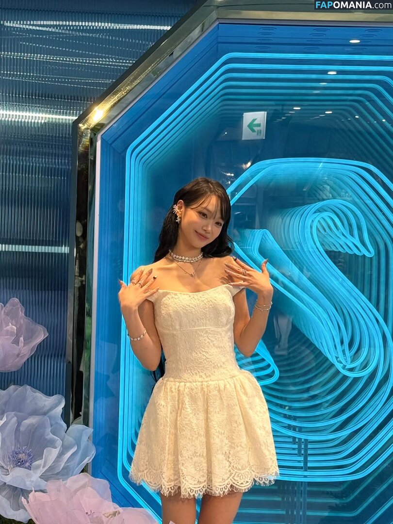 Kim Chaewon / _chaechae_1 / 김채원 Le Sserafim Meztelen OnlyFans  Kikerült fotó #53