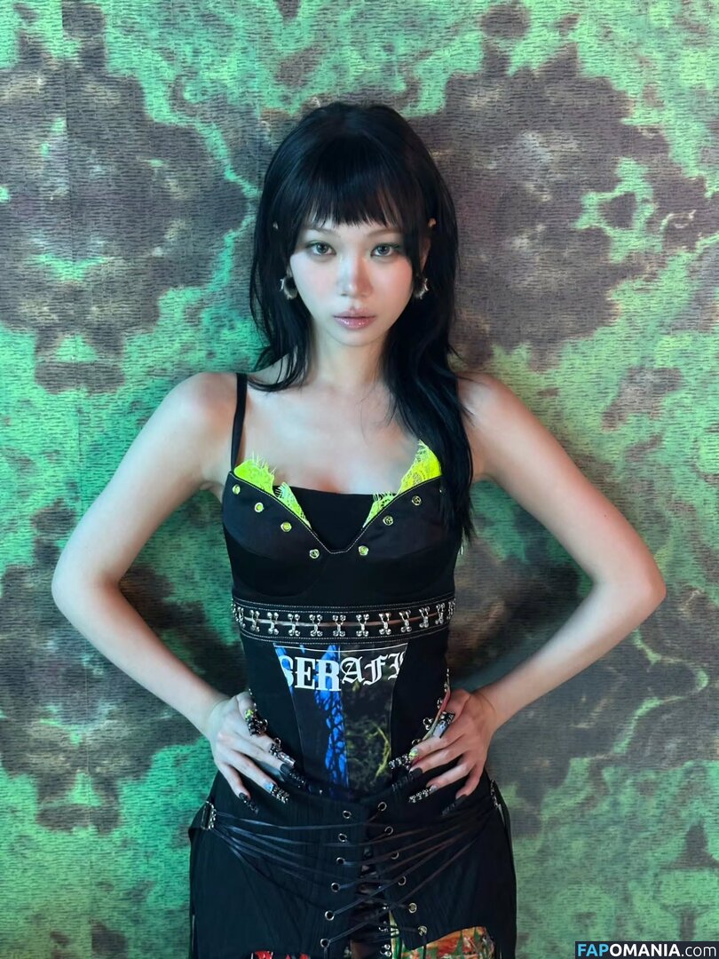 Kim Chaewon / _chaechae_1 / 김채원 Le Sserafim Meztelen OnlyFans  Kikerült fotó #54