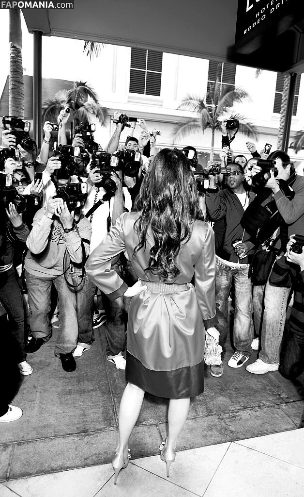 Kim Kardashian / kimkadarshian / kimkardashian Meztelen OnlyFans  Kikerült fotó #54