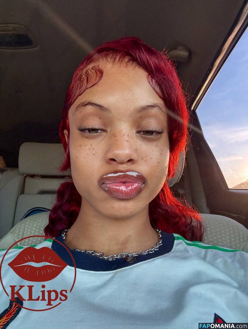 K Lips / Kimaya Nichelle / Klips / kimaya.nichelle Meztelen OnlyFans  Kikerült fotó #1