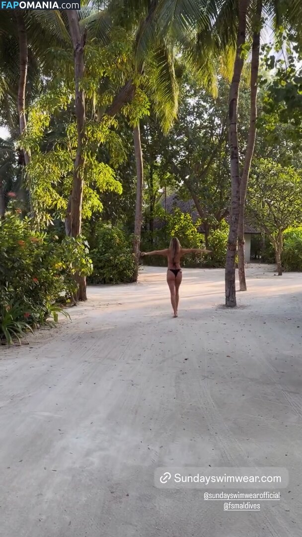 Kimberley Garner / KimberleyLondon / kimberleygarner Meztelen OnlyFans  Kikerült fotó #933