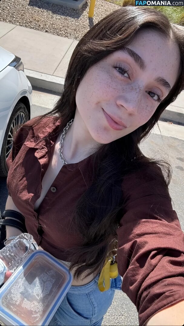 ayowhoischapis / kimbermelendrez Meztelen OnlyFans  Kikerült fotó #10