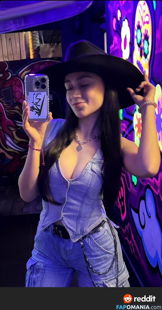 ayowhoischapis / kimbermelendrez Meztelen OnlyFans  Kikerült fotó #14