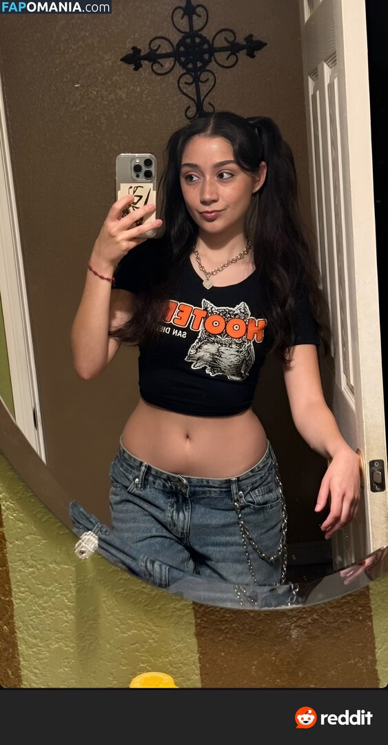 ayowhoischapis / kimbermelendrez Meztelen OnlyFans  Kikerült fotó #15
