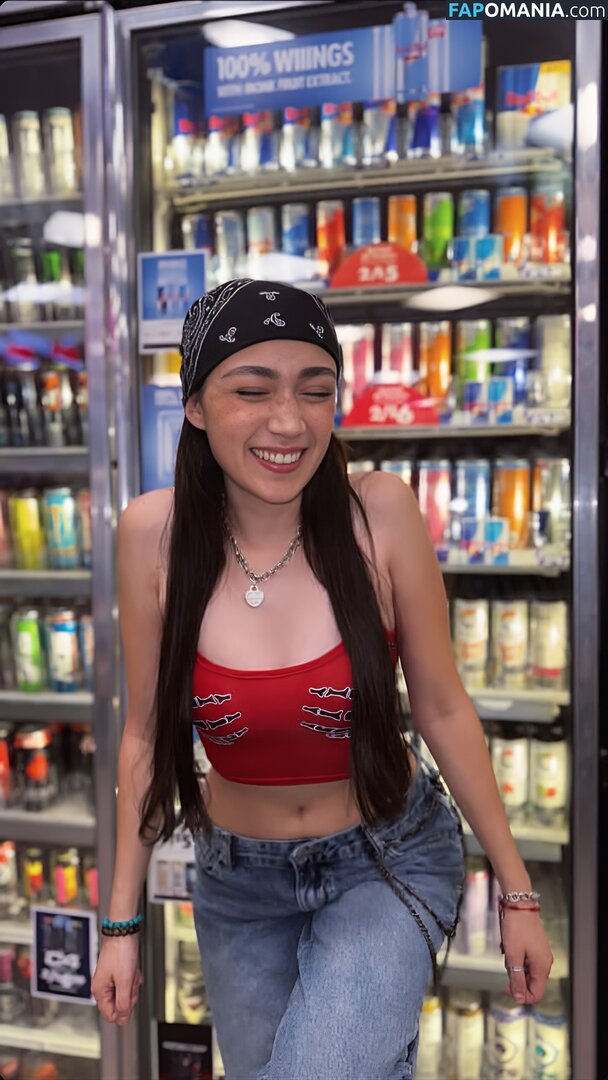 ayowhoischapis / kimbermelendrez Meztelen OnlyFans  Kikerült fotó #17