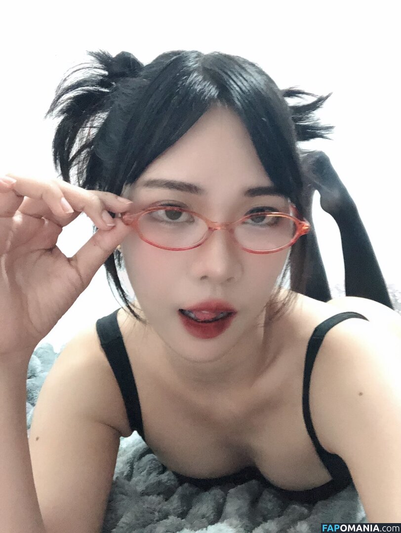 KimXi Meztelen OnlyFans  Kikerült fotó #8