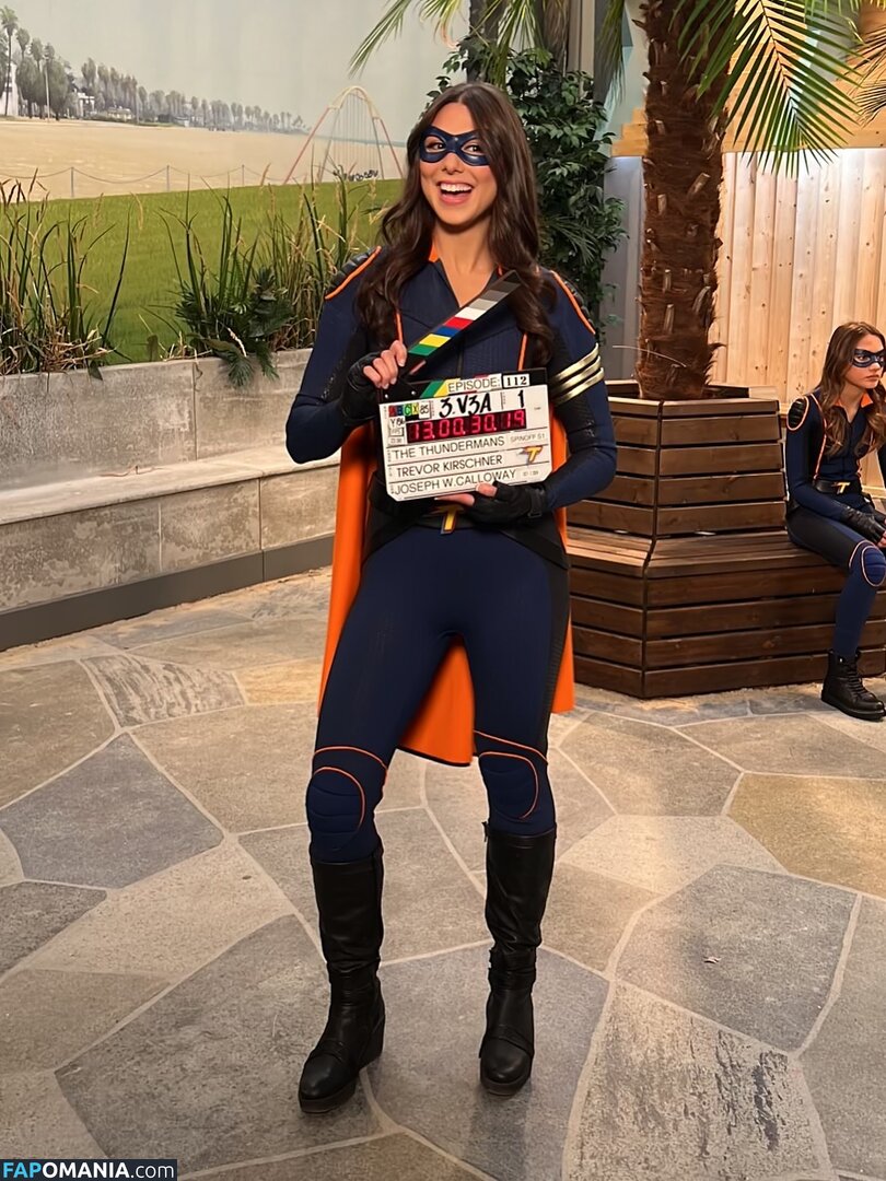 Kira Kosarin / kirakosarin Meztelen OnlyFans  Kikerült fotó #742