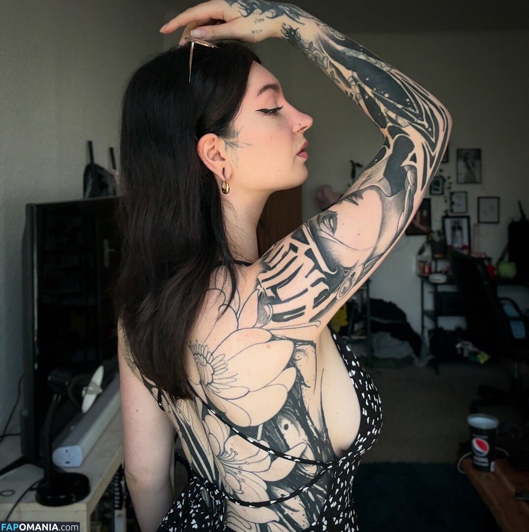 Kiras_note / Namiiii_Swaaaan / kirajulie Meztelen OnlyFans  Kikerült fotó #2