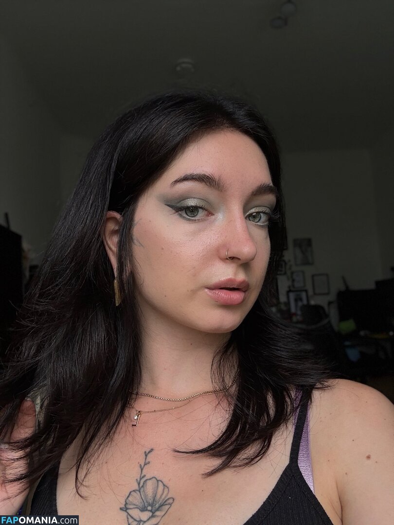 Kiras_note / Namiiii_Swaaaan / kirajulie Meztelen OnlyFans  Kikerült fotó #5