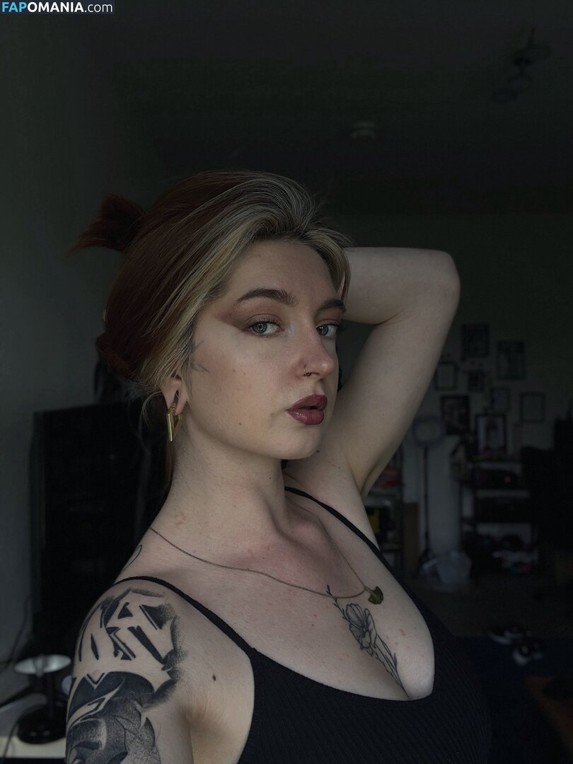 Kiras_note / Namiiii_Swaaaan / kirajulie Meztelen OnlyFans  Kikerült fotó #8