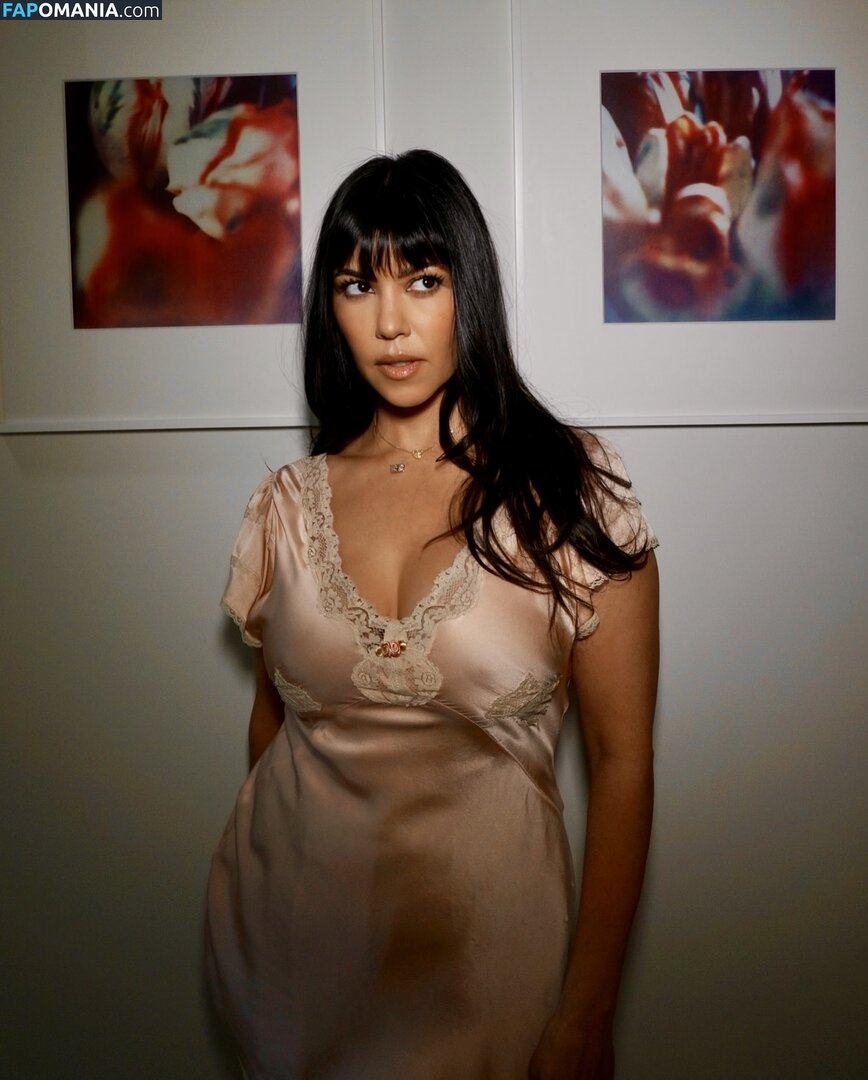 Kourtney Kardashian / kourtneykardash Meztelen OnlyFans  Kikerült fotó #88