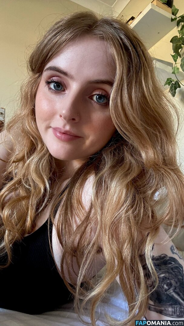 Krystal / Krysttl / Krysttlxd Meztelen OnlyFans  Kikerült fotó #7