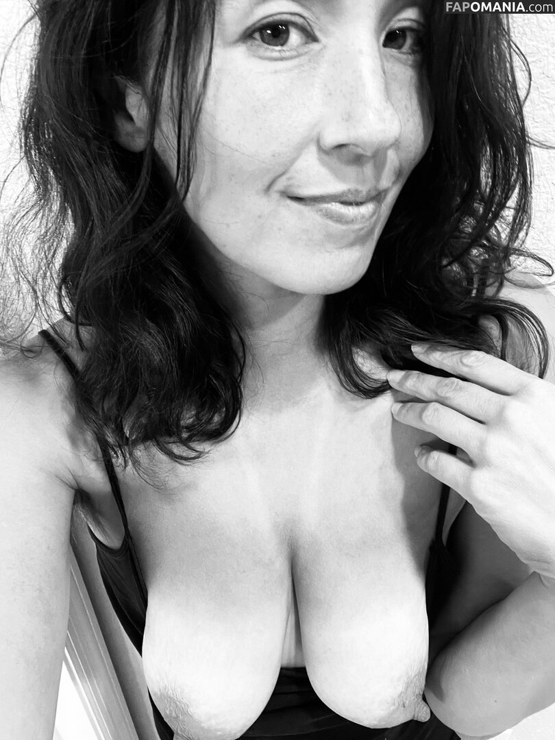 Kumi Omori / kumiomori / mommybodiesallday Meztelen OnlyFans  Kikerült fotó #413
