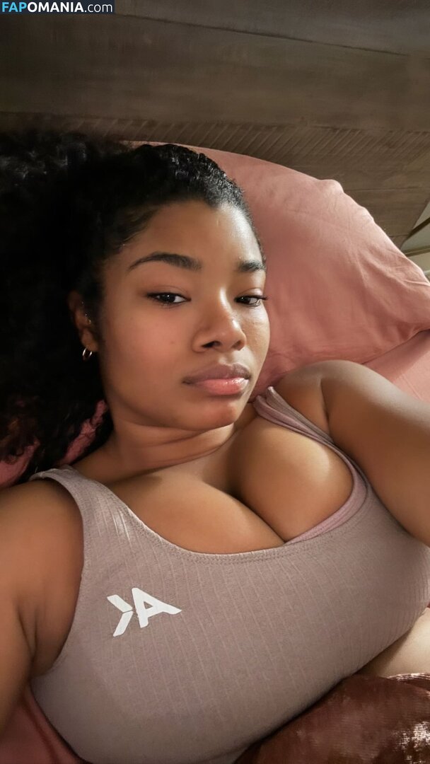 Kyylareneee / kurlykyy / kurrlyyy / kyylarenee Meztelen OnlyFans  Kikerült fotó #10