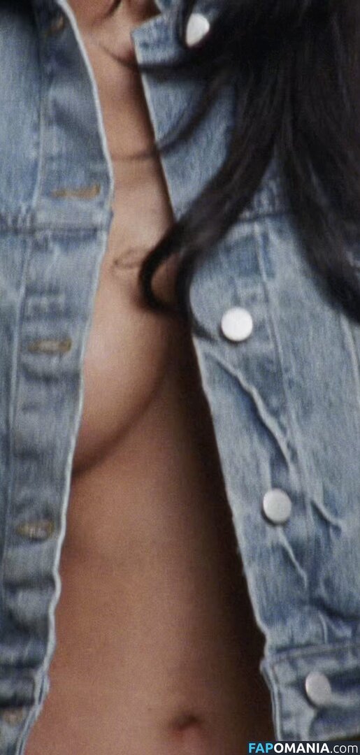 Kylie Jenner / kyliejenner / kyliejenner.2 Meztelen OnlyFans  Kikerült fotó #63