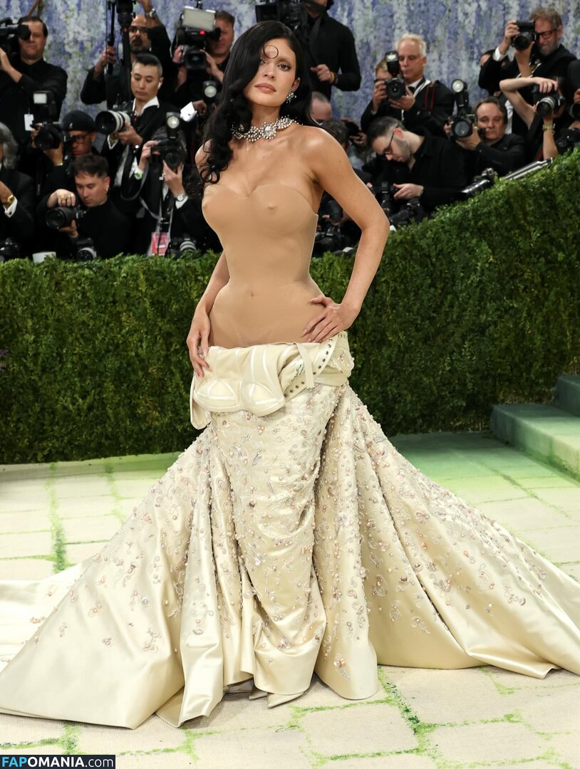 Kylie Jenner / https: / kyliejenner / kyliejenner.2 Meztelen OnlyFans  Kikerült fotó #75
