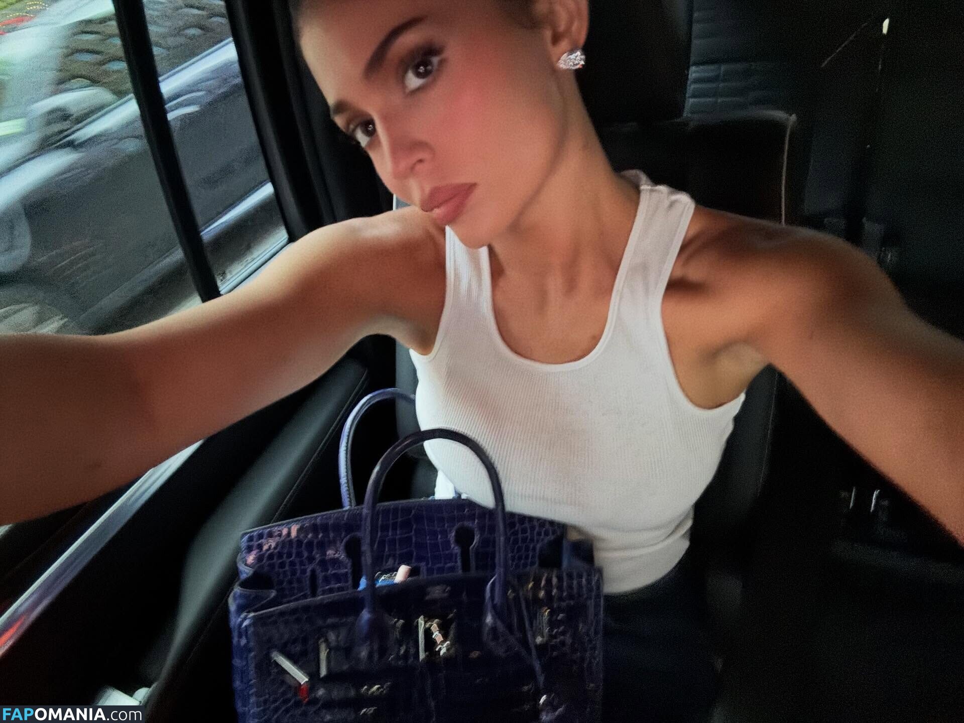 Kylie Jenner / https: / kyliejenner / kyliejenner.2 Meztelen OnlyFans  Kikerült fotó #86