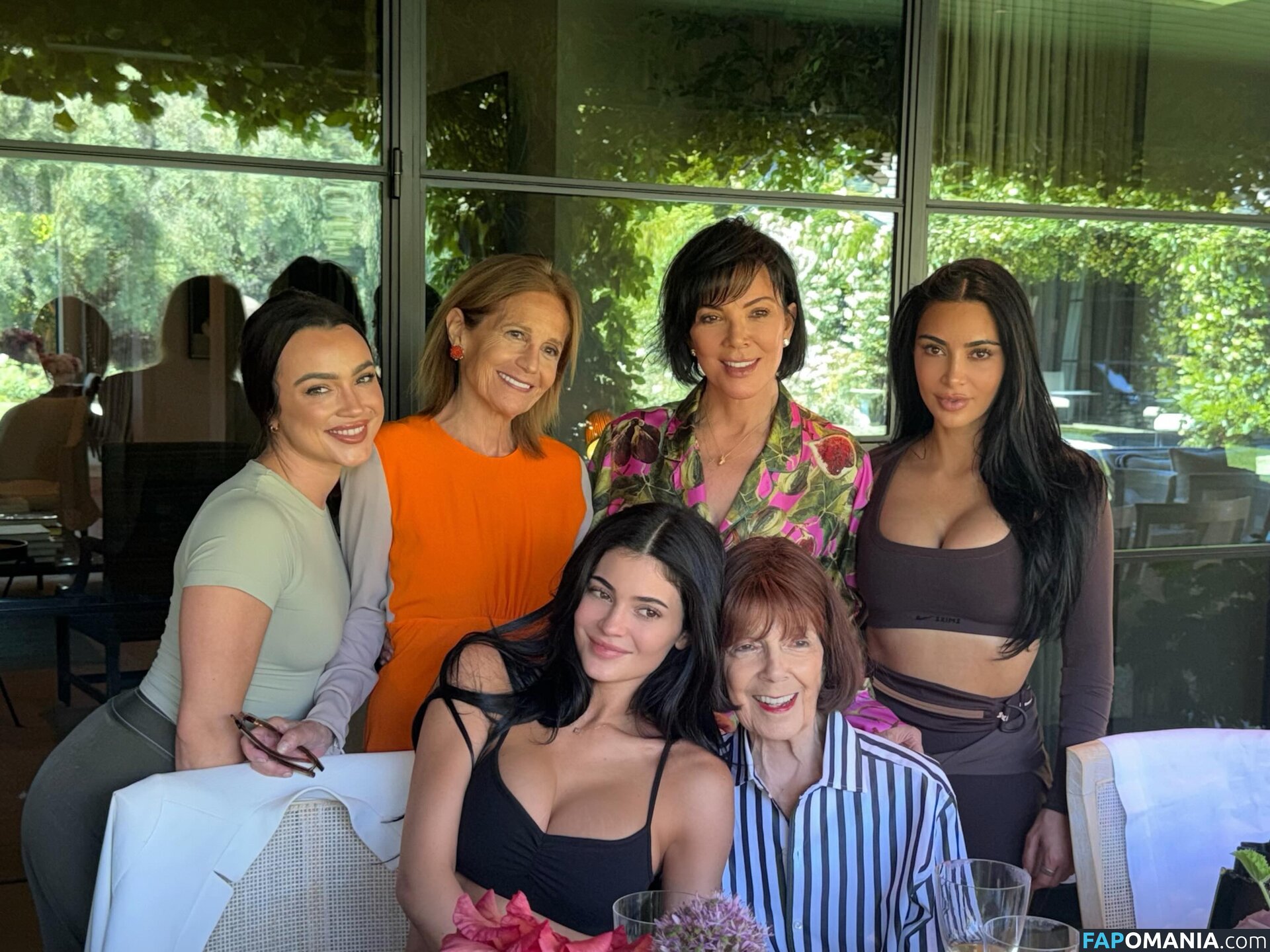 Kylie Jenner / https: / kyliejenner / kyliejenner.2 Meztelen OnlyFans  Kikerült fotó #100