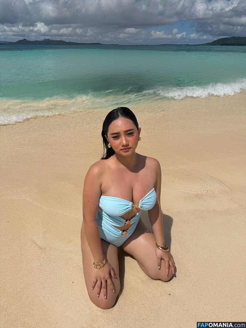 Kyrah Umadhay / kyrahshane Meztelen OnlyFans  Kikerült fotó #6