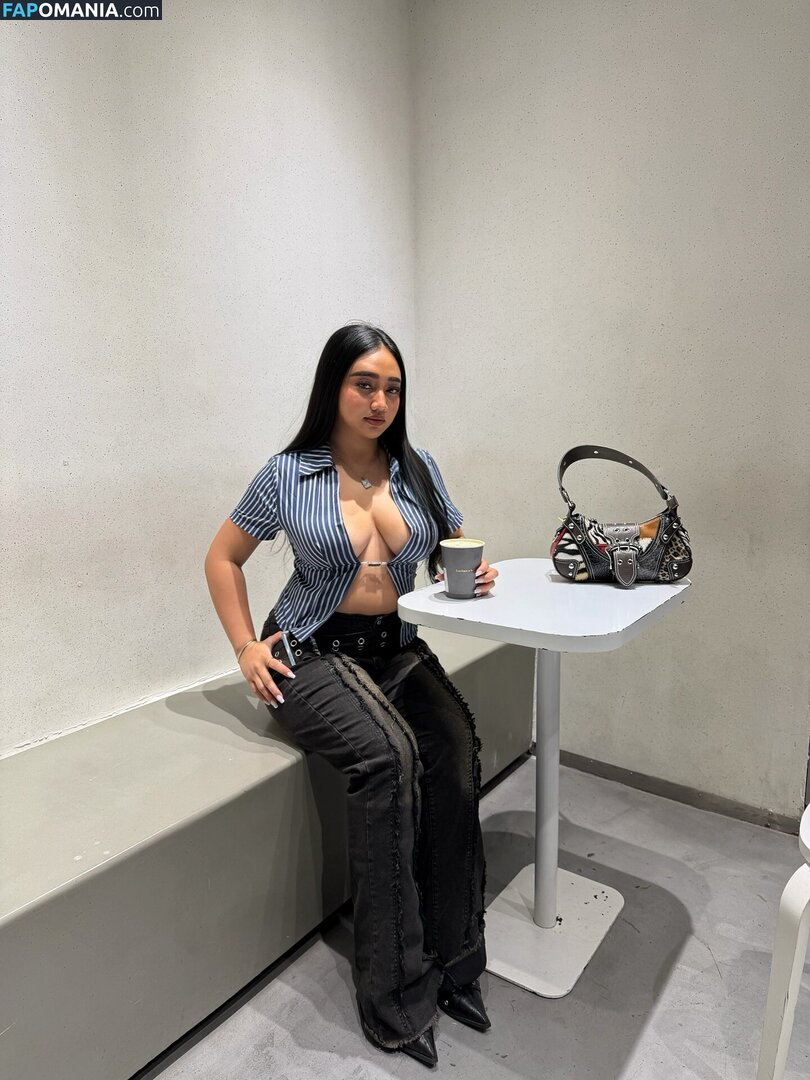 Kyrah Umadhay / kyrahshane Meztelen OnlyFans  Kikerült fotó #13