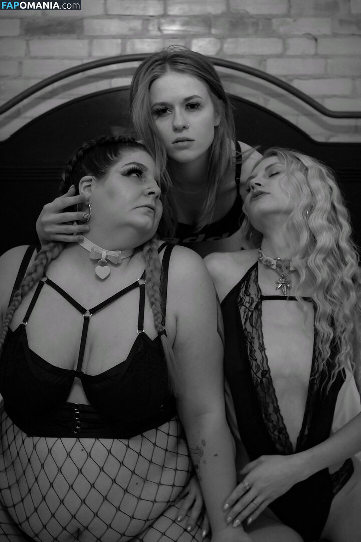 kytrue / kytruth_ Meztelen OnlyFans  Kikerült fotó #16