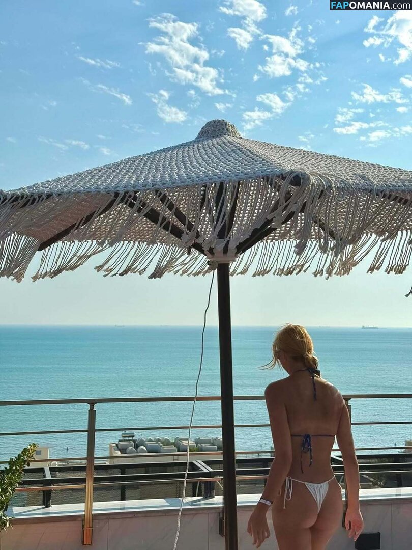 l1nc_hen / l1nchen__ / linchen_bienchen / linchenswim / spotterlinchen Meztelen OnlyFans  Kikerült fotó #7