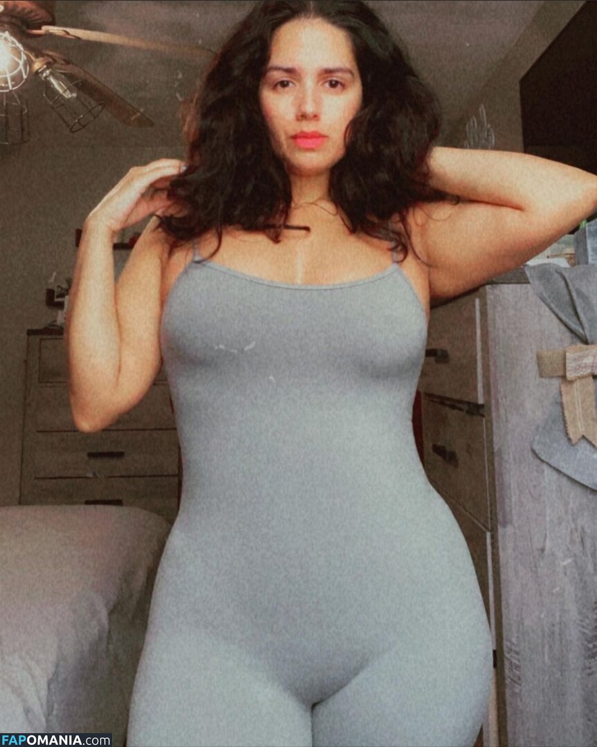 La_sirena90 / cristelia_lee Meztelen OnlyFans  Kikerült fotó #1