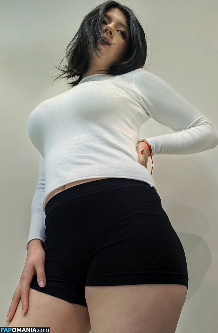 La Tia Ainix / ainix_txt Meztelen OnlyFans  Kikerült fotó #1
