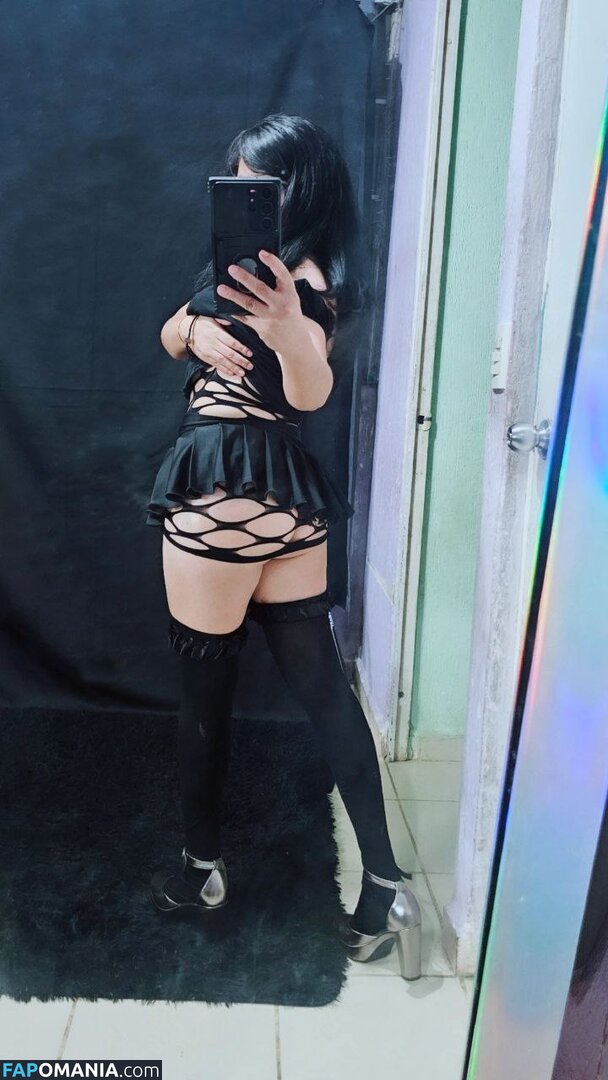 brendaarii / https: / labrendiuxx / lmlbrendalml_ Meztelen OnlyFans  Kikerült fotó #22