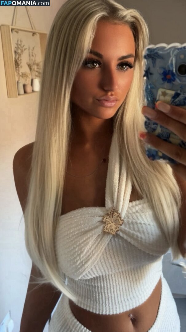 LaceyMilliexoxo / UK Meztelen OnlyFans  Kikerült fotó #10