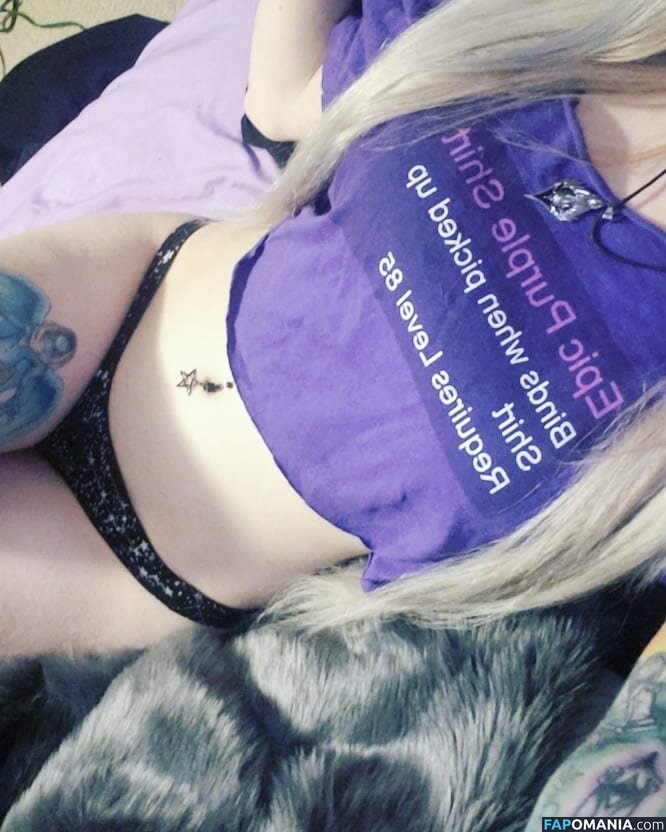 ladysurvival / ladysurvivalwow / onlyfungi Meztelen OnlyFans  Kikerült fotó #12