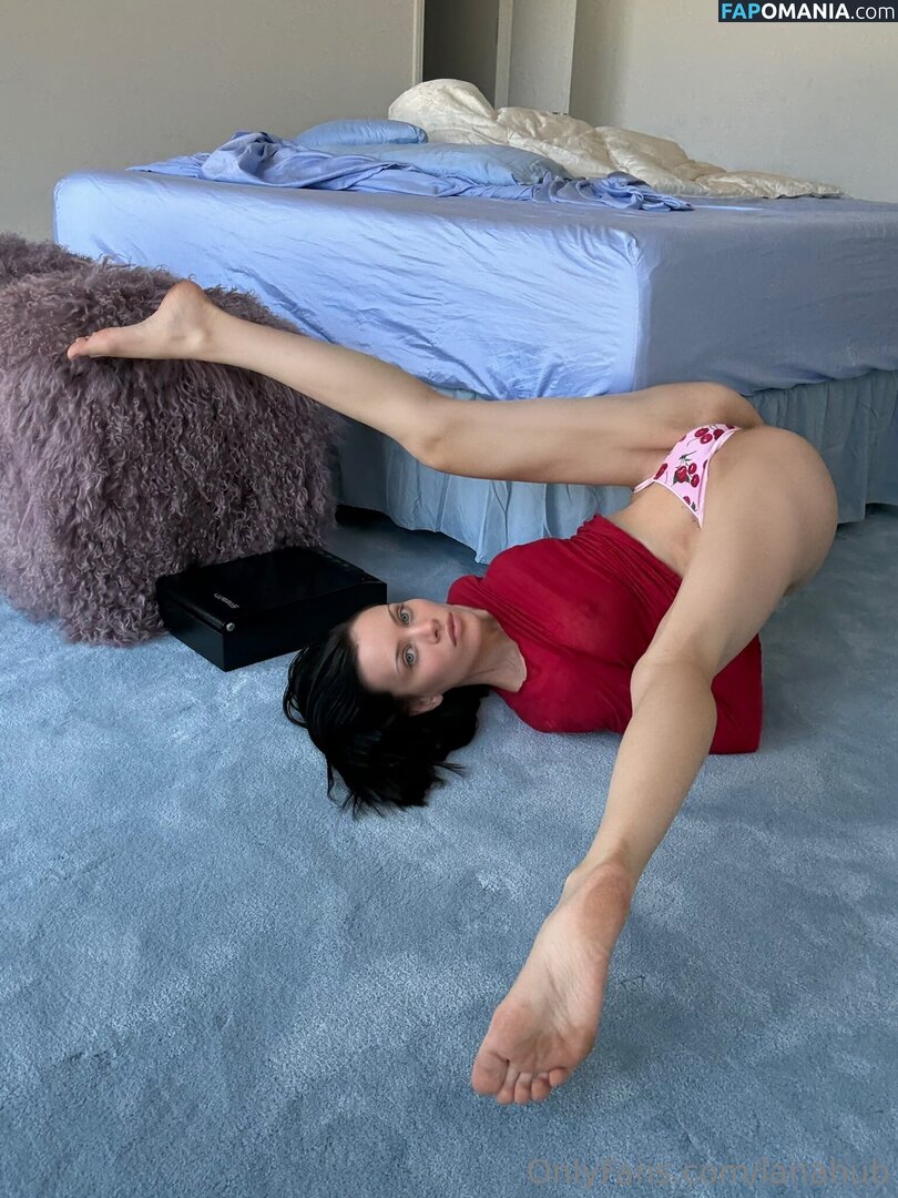 Lana Rhoades / barstoolsports / lanarhoades / subscribe2lana Meztelen OnlyFans  Kikerült fotó #2