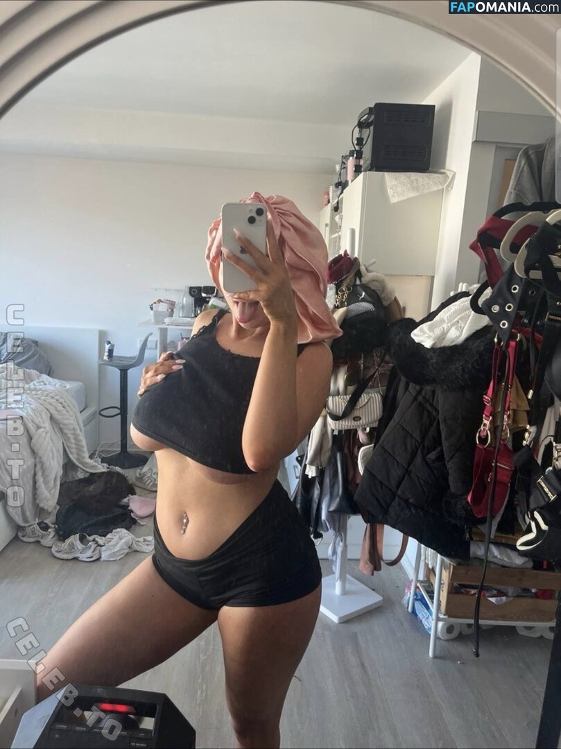 Larissa.lhaa / Larissalhaa / larissa.lahe Meztelen OnlyFans  Kikerült fotó #5