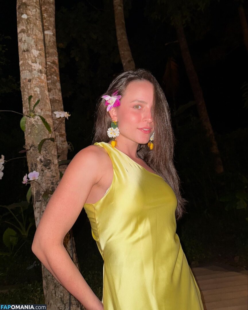 Larissa Manoela / https: / larimanoela / larissamanoela Meztelen OnlyFans  Kikerült fotó #684