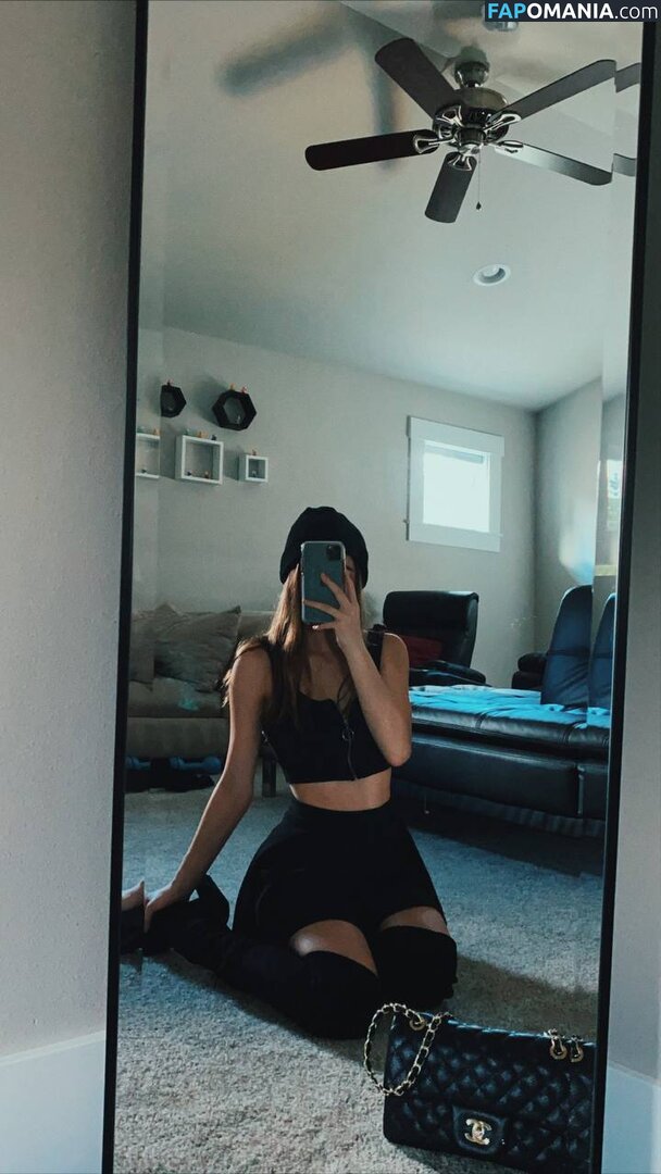 Laselyii / llessliiie / luvliii Meztelen OnlyFans  Kikerült fotó #17