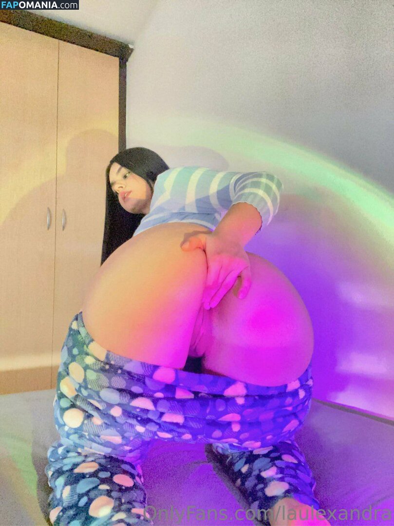 laualexandra / laulexandra Meztelen OnlyFans  Kikerült fotó #10