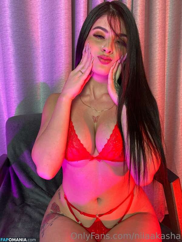 Laura Jimenez / laurajimnz_oficial / niiaakasha Meztelen OnlyFans  Kikerült fotó #1