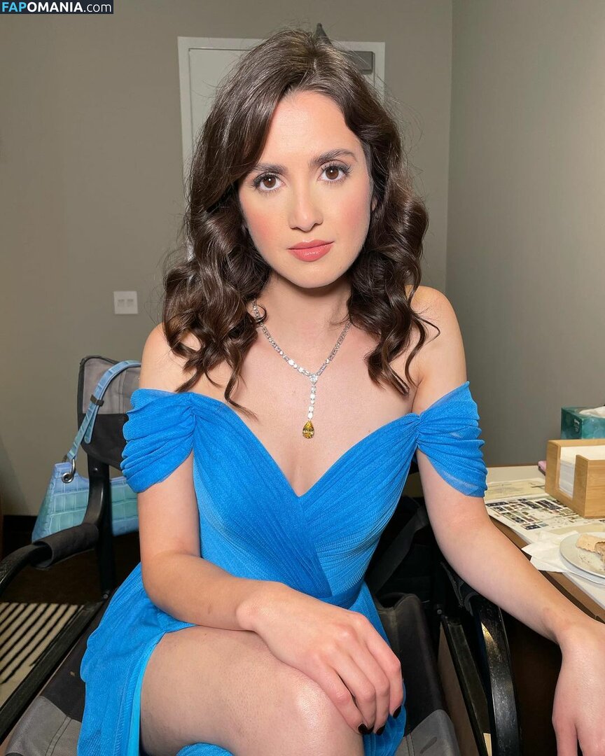 Laura Marano / lauramarano Meztelen OnlyFans  Kikerült fotó #4