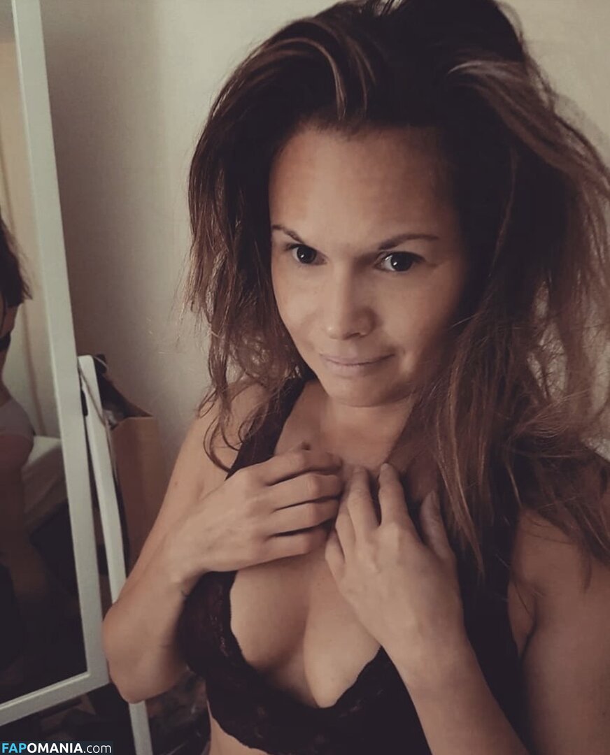 Laura Woodford / https: / laurakwoodford / lwoodf Meztelen OnlyFans  Kikerült fotó #1