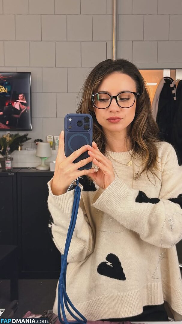 Laure Valée / laure_bv Meztelen OnlyFans  Kikerült fotó #166