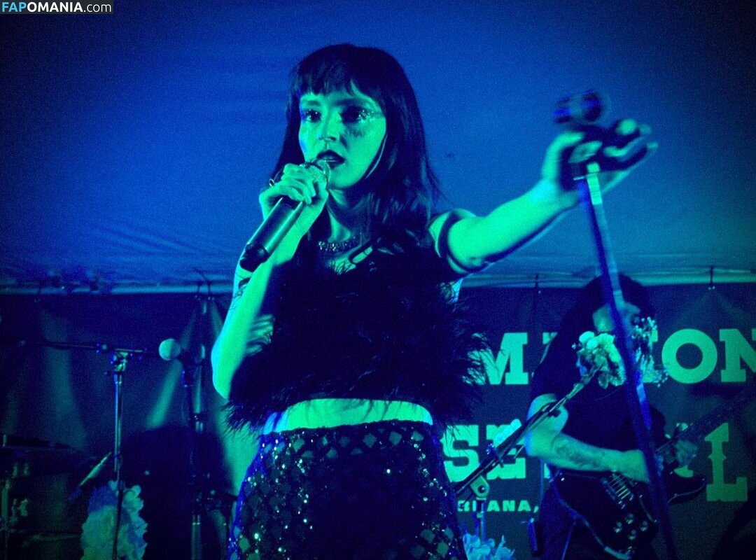 Lauren Mayberry / laurenevemayberry Meztelen OnlyFans  Kikerült fotó #233