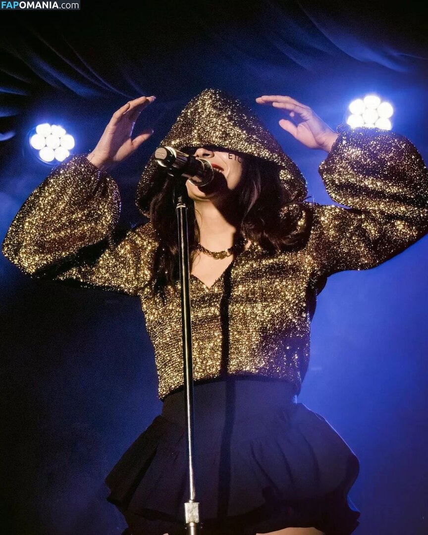 Lauren Mayberry / laurenevemayberry Meztelen OnlyFans  Kikerült fotó #866