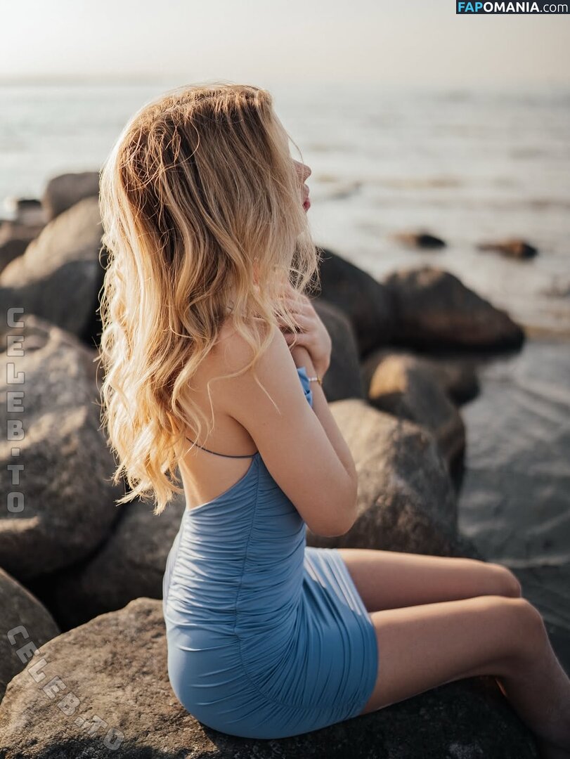 Lea Peach / Looskanal / lea / wifiloo_m Meztelen OnlyFans  Kikerült fotó #806