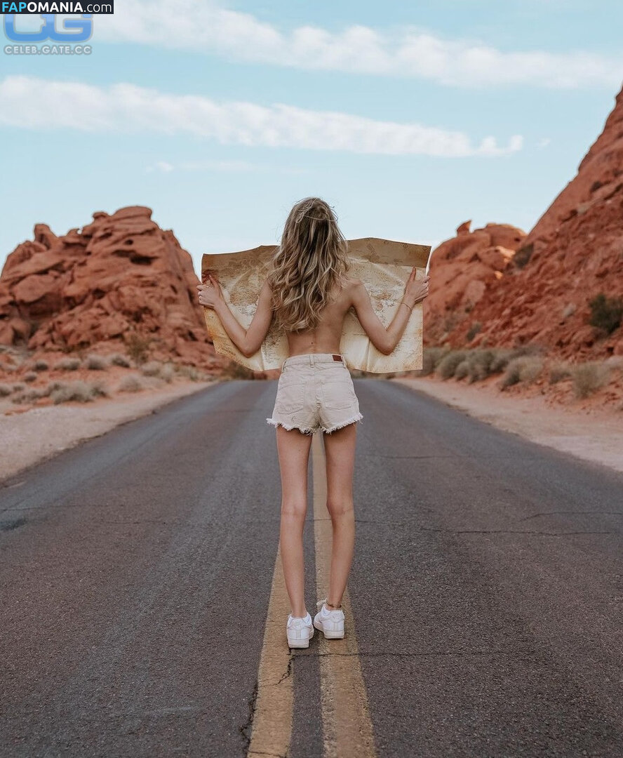 Lea Peach / Looskanal / lea / wifiloo_m Meztelen OnlyFans  Kikerült fotó #813