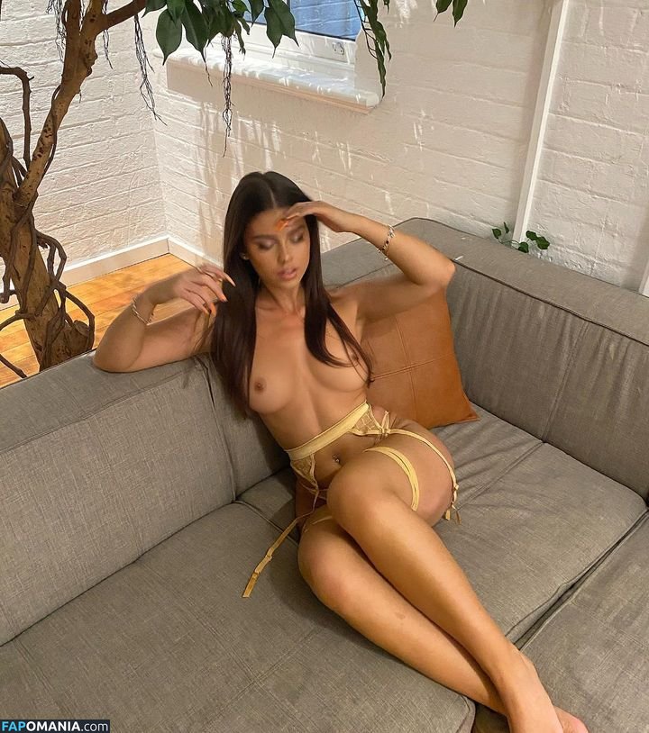 Leah Halton / leahhalton_ Meztelen OnlyFans  Kikerült fotó #5